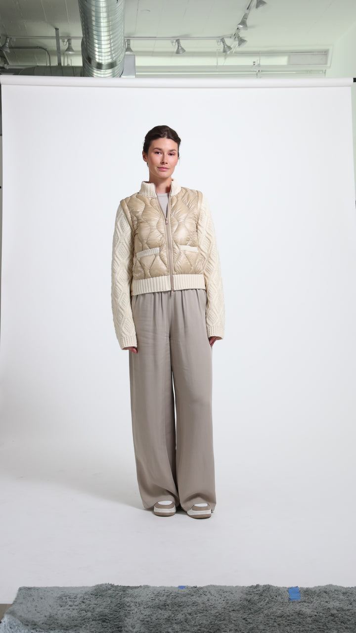 #color_camel-beige
